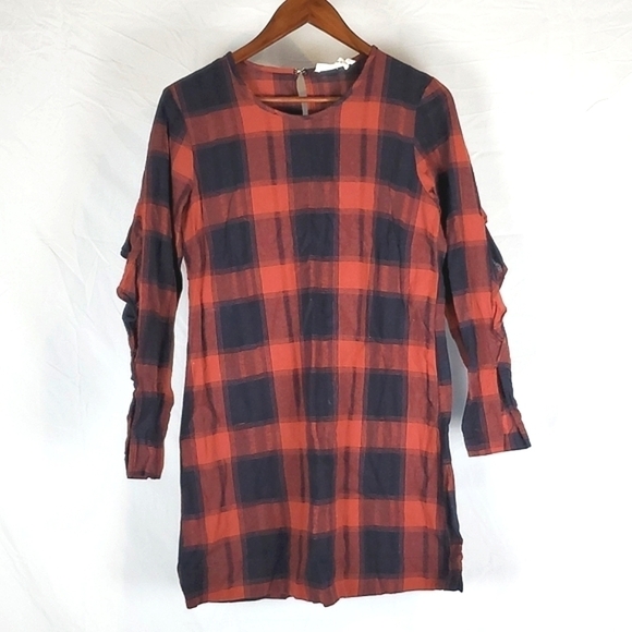 BCBGeneration Ruffle Plaid Dress‎ - Picture 2 of 8